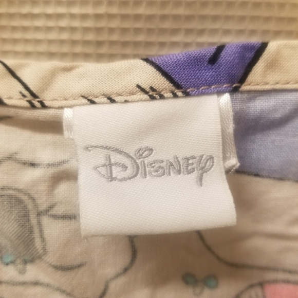 Disney Winie The Pooh Bear Scrub Top - Picture 2 of 7